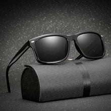 Load image into Gallery viewer, Anti-glare Polarized Sunglasses